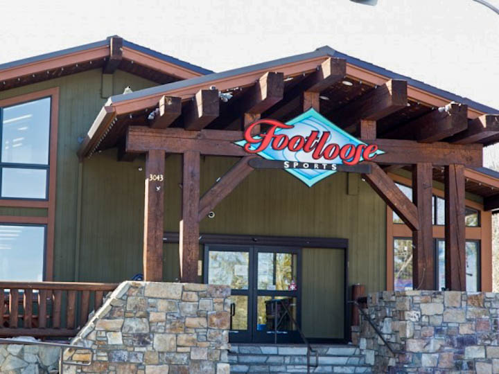 Things To Do Footloose Ski and Snowboard Rentals